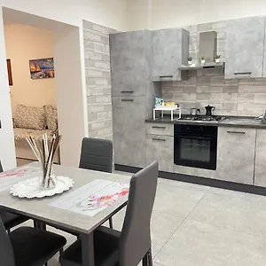 La Piazzetta Appartamento